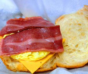 egg and bacon sandwich
